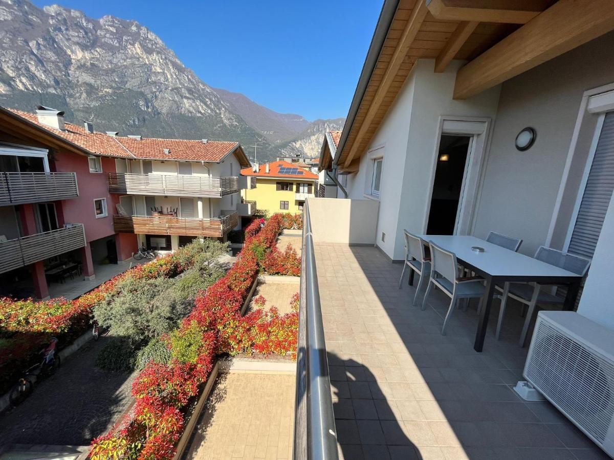 4 Limoni Apartment Resort Рива-дель-Гарда Экстерьер фото
