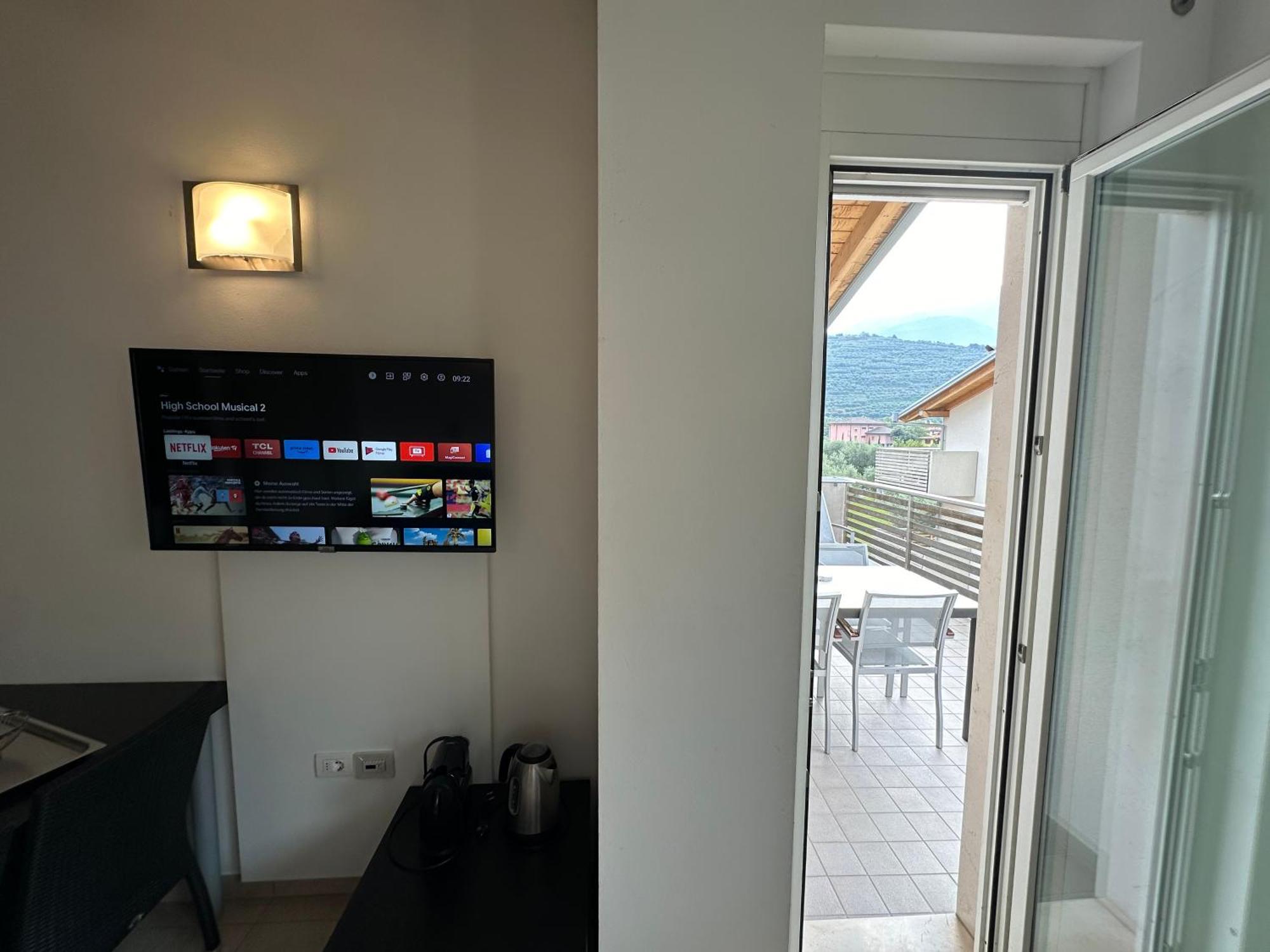 4 Limoni Apartment Resort Рива-дель-Гарда Экстерьер фото