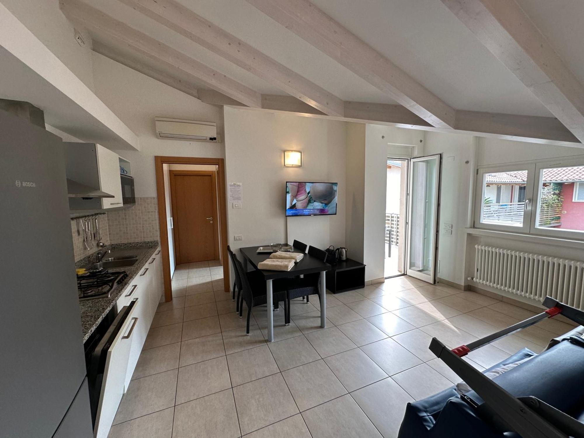 4 Limoni Apartment Resort Рива-дель-Гарда Экстерьер фото